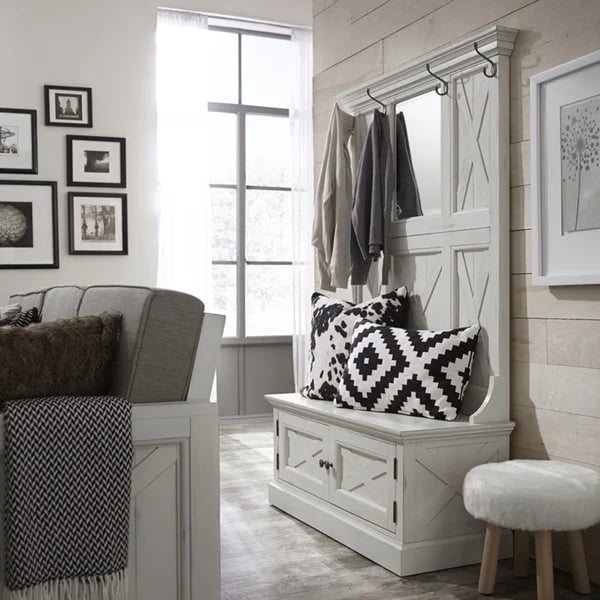 Seaside Lodge Hall Tree by homestyles