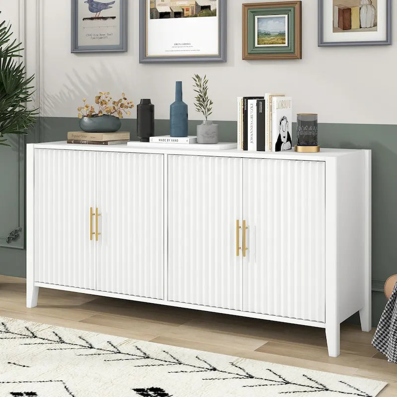 Meuble de rangement en bois avec poignées en métal