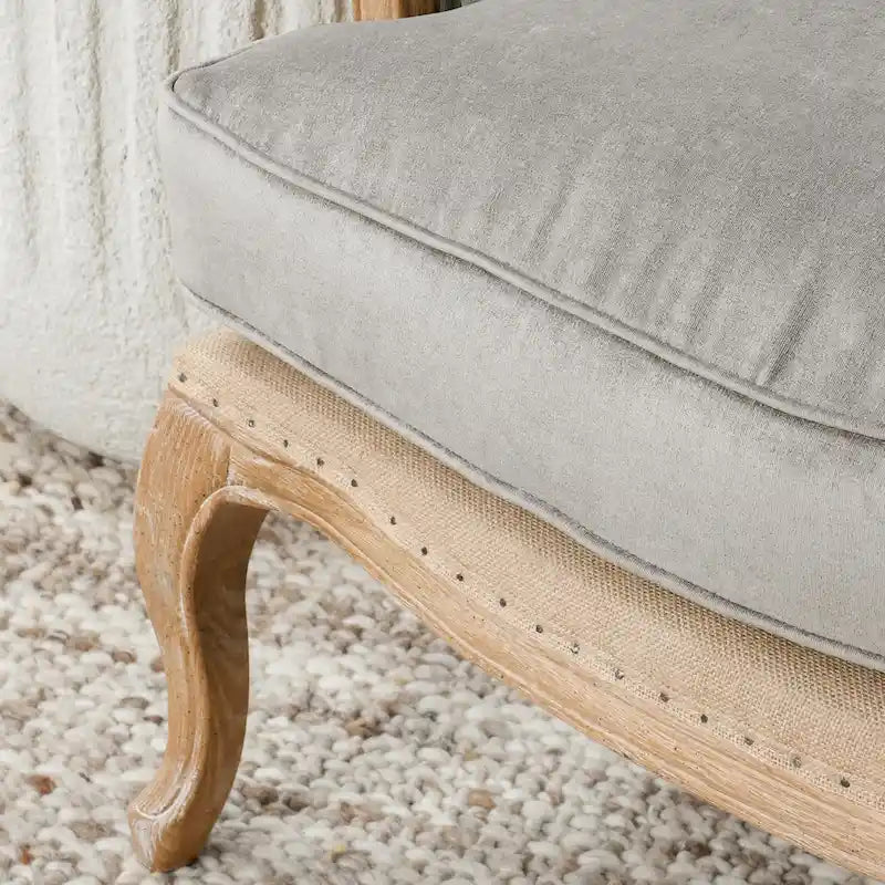 Fauteuil gris rembourré